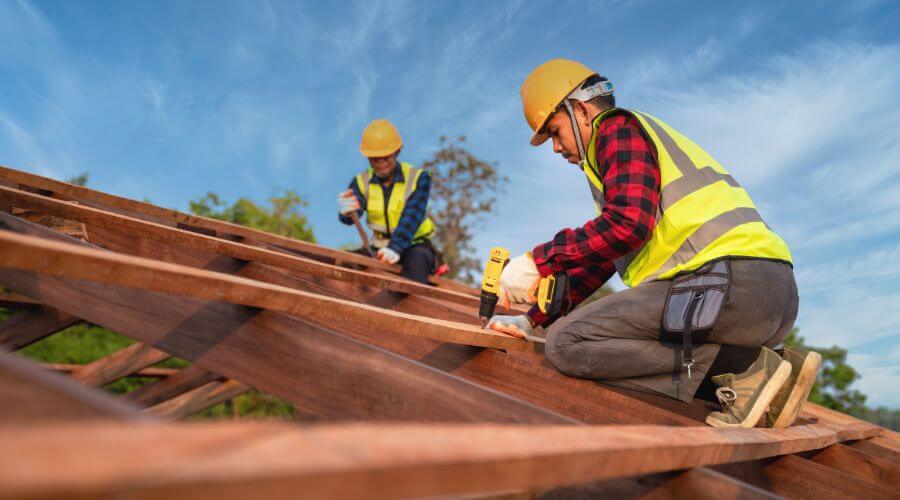 Expert Emergency Roof Repairs services in New Baltimore, MI